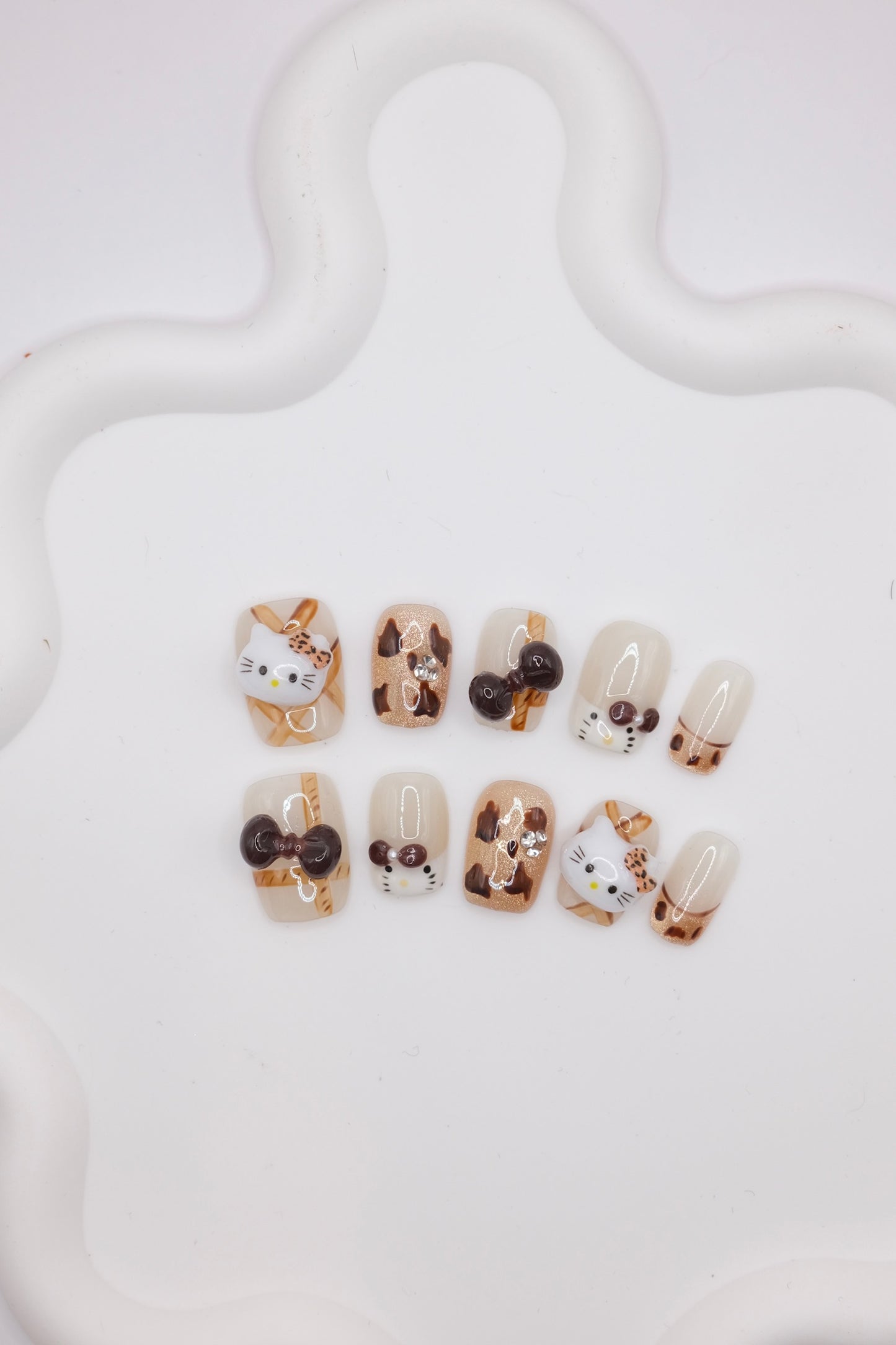 Short Coffin Brown Hello Kitty With Leopard Print Press On Nails