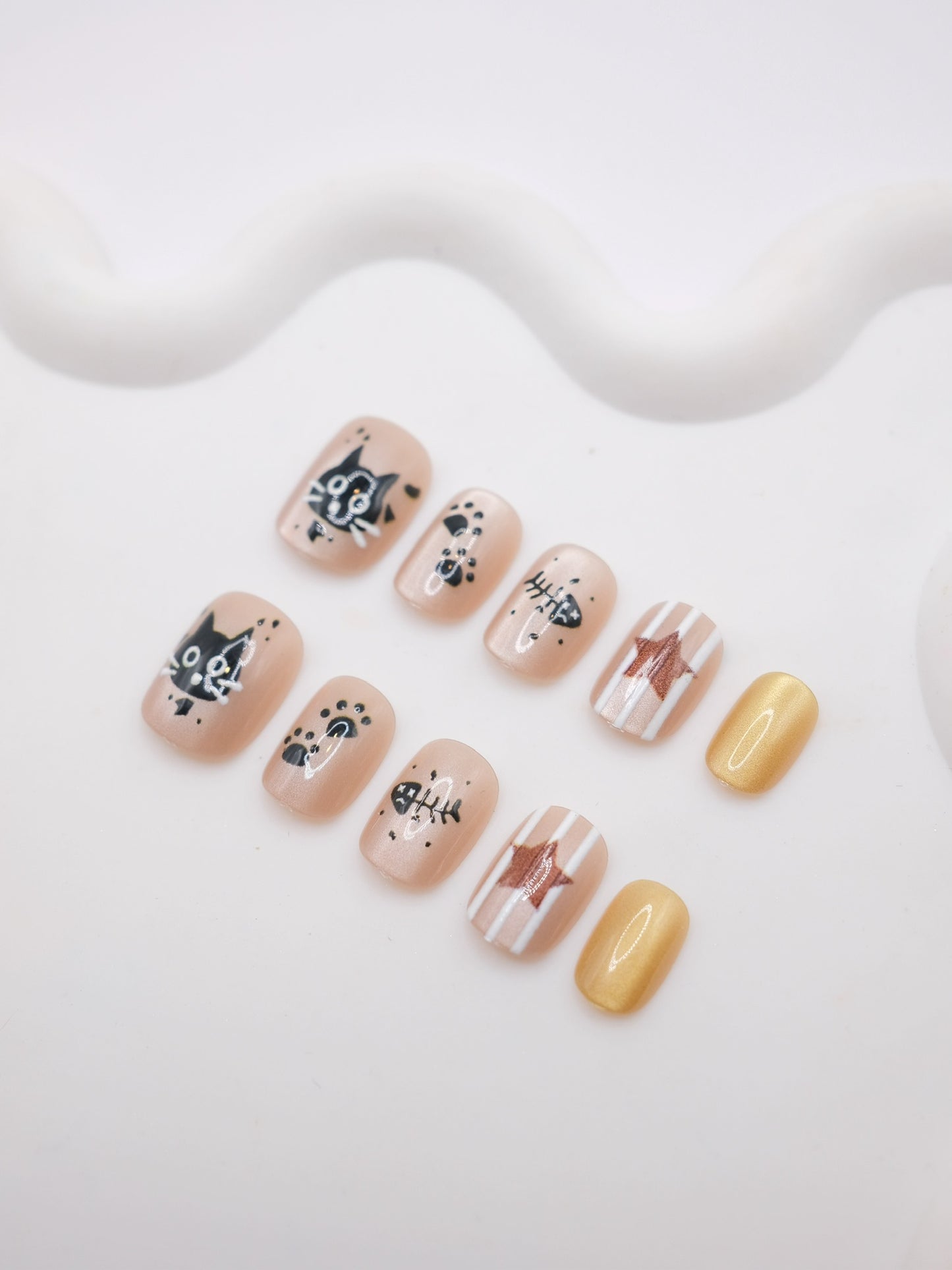 Short Coffin Nude Ink Cute Kitty Press On Nails