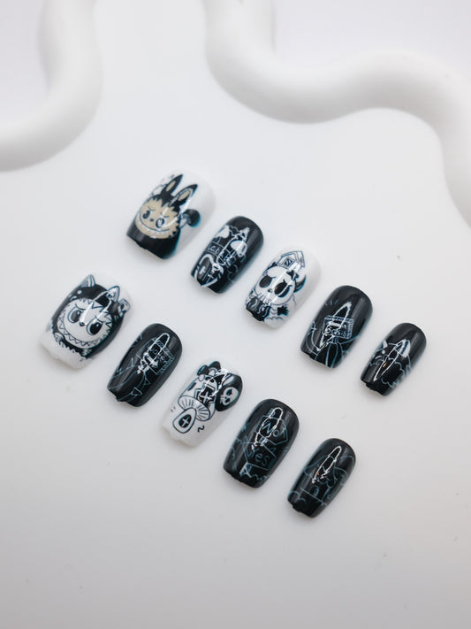 Short Coffin White & Black Labubu Press On Nails