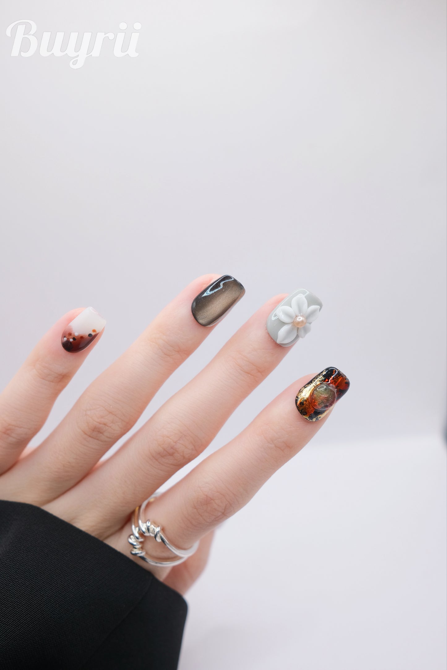 Short Coffin Brown Cateye Embossed Flower Press On Nails
