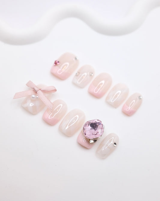 Short Pink Bowtie & Diamond Press On Nails