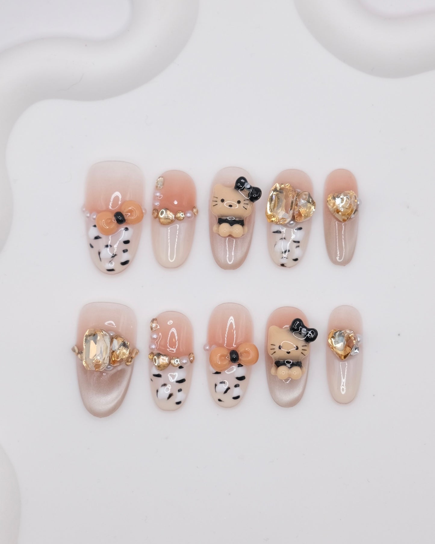 Mid-Long Oval Leopard Print Hello Kitty With Diamond Press On Nails