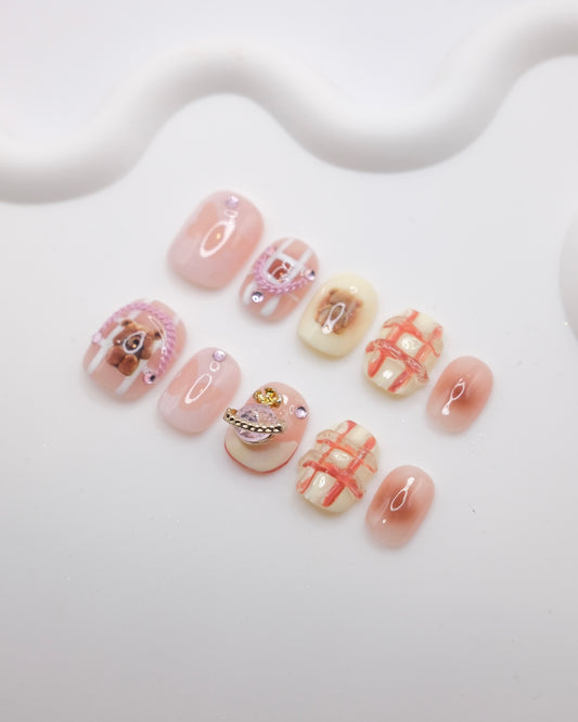 Short Coffin Colorful Saturn Diamond Press On Nails