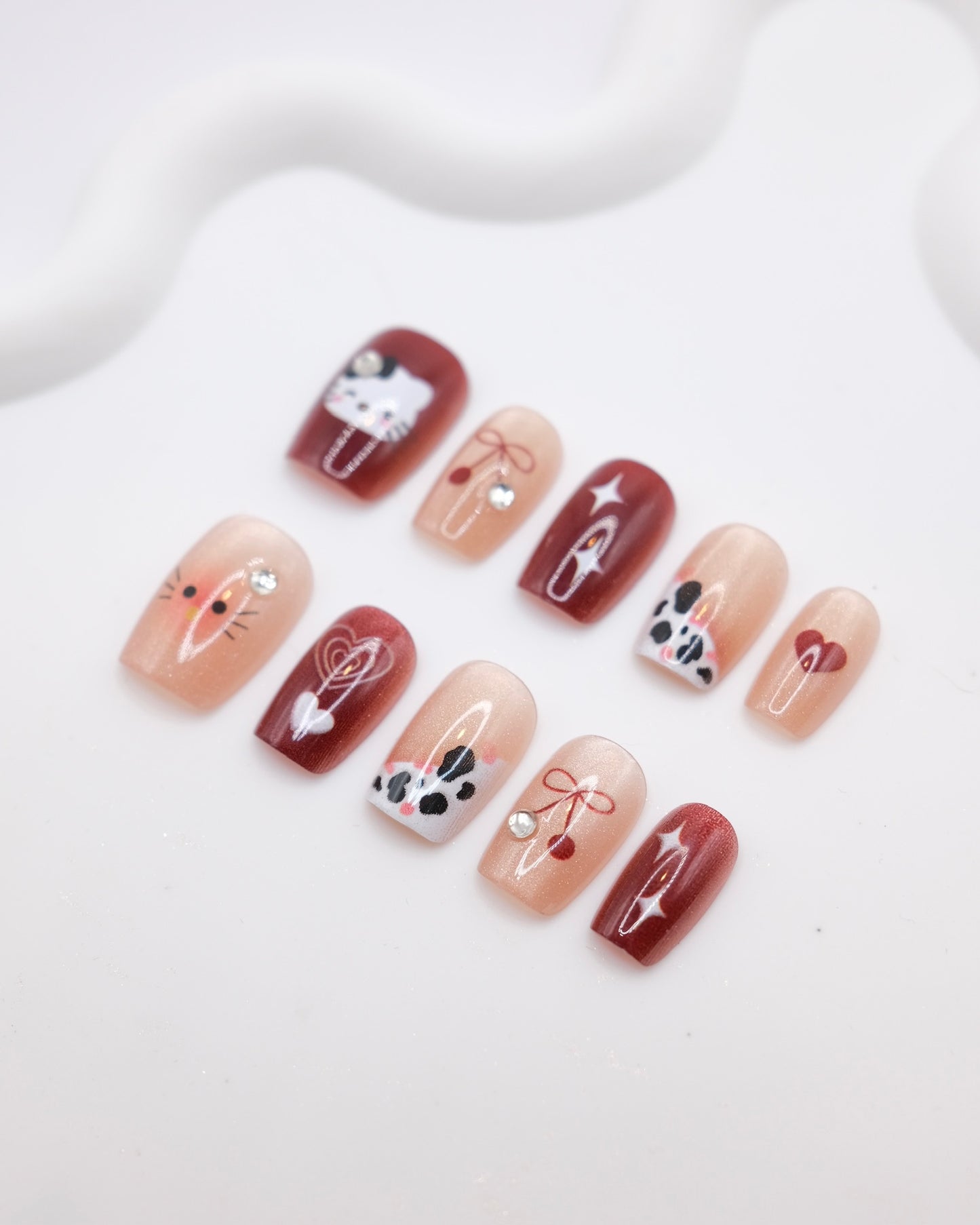 Short Coffin Red & Pink Hello kitty On Valentine's Day Press On Nails