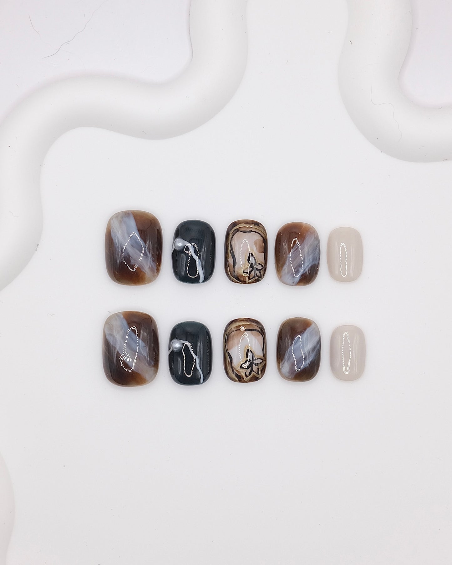 Short Rounded Pearl Like Brown Winter Season Press On Nails