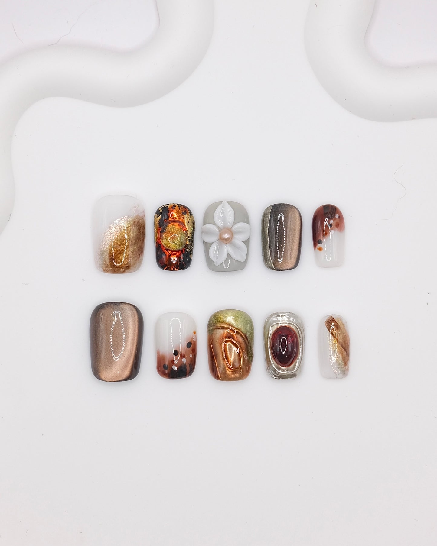 Short Coffin Brown Cateye Embossed Flower Press On Nails