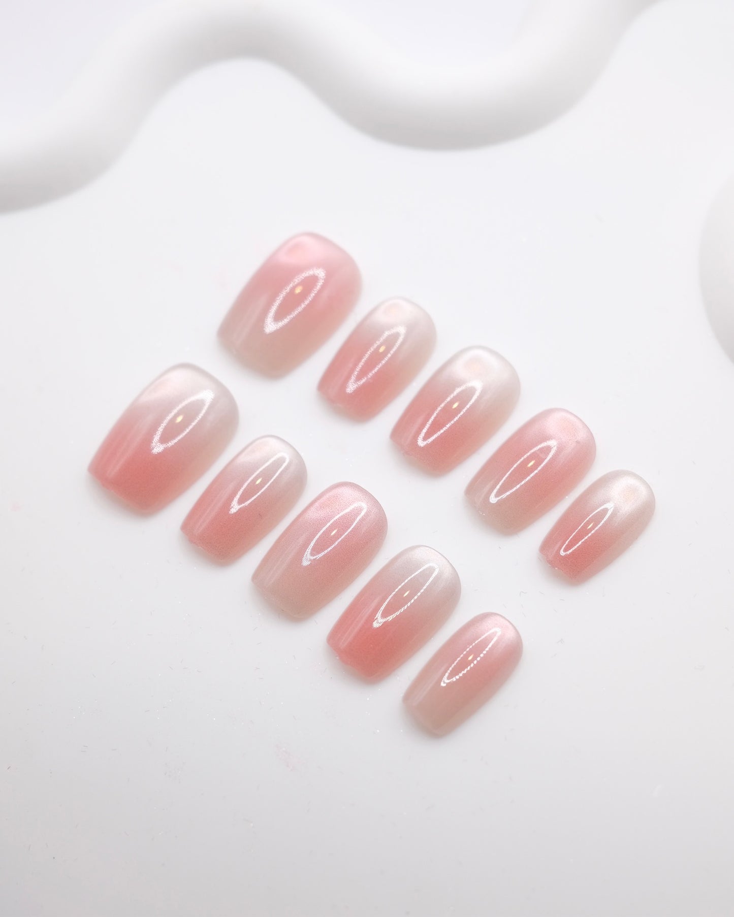 Short Coffin Gradient Pink Cateye Press On Nails