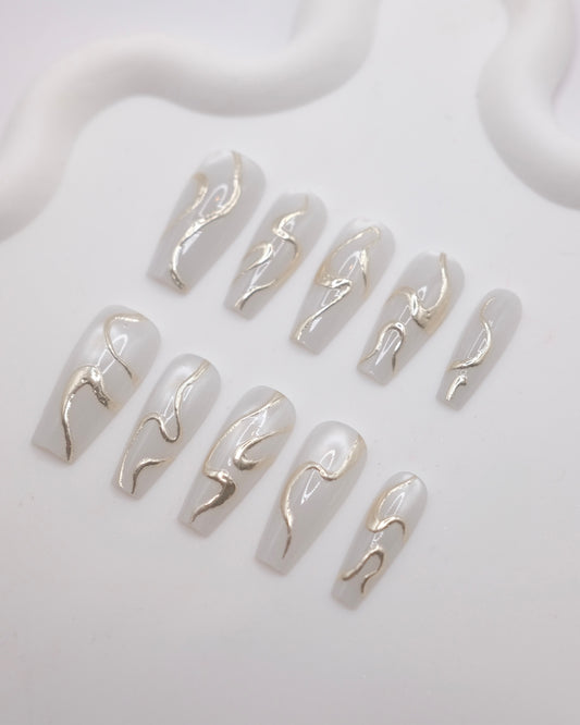 Long Coffin White Cat Eye 3D Gilded Gold Press-On Nails
