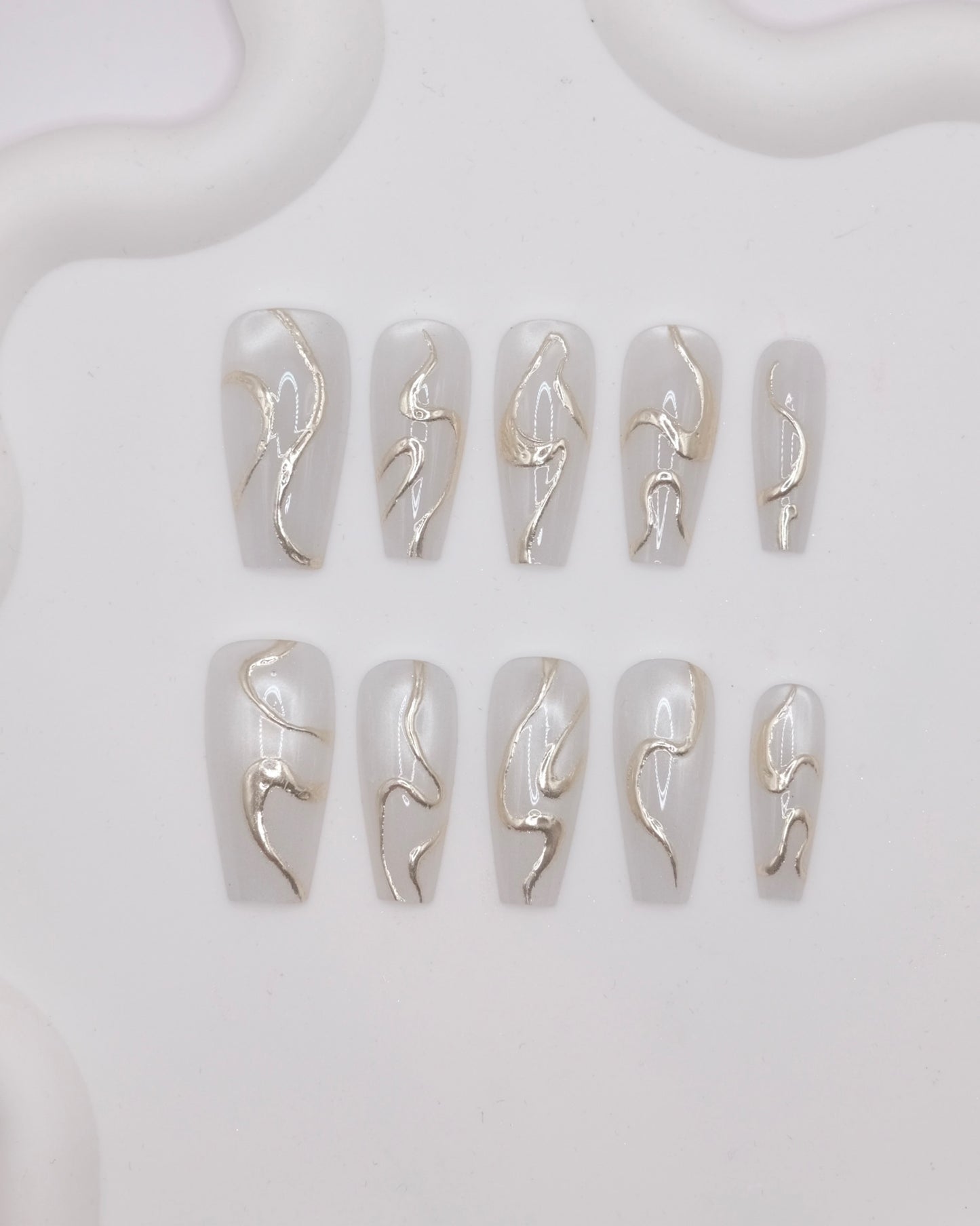 Long Coffin White Cat Eye 3D Gilded Gold Press-On Nails