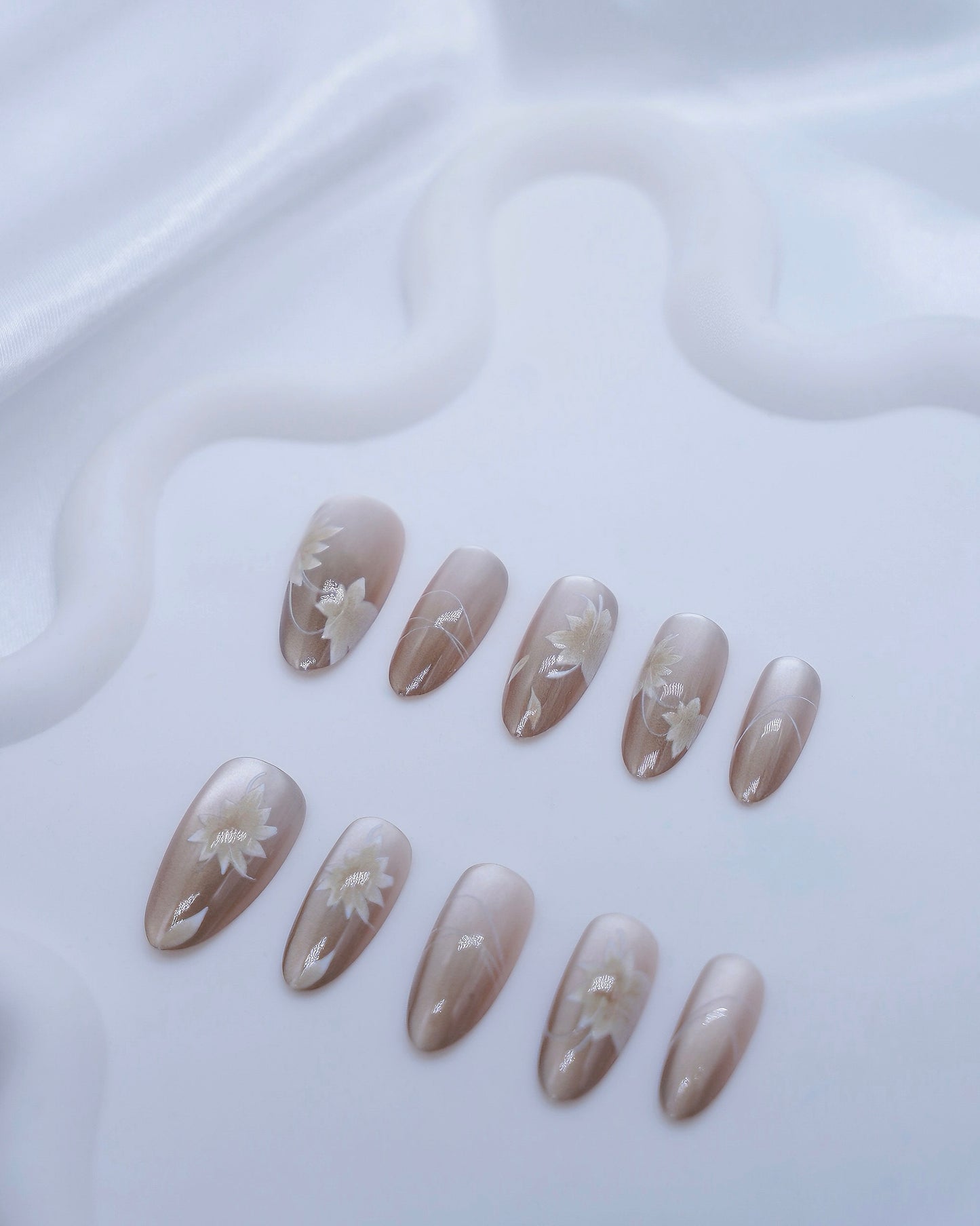Mid-Long Almond Cateye Nude Color Flower Press On Nails