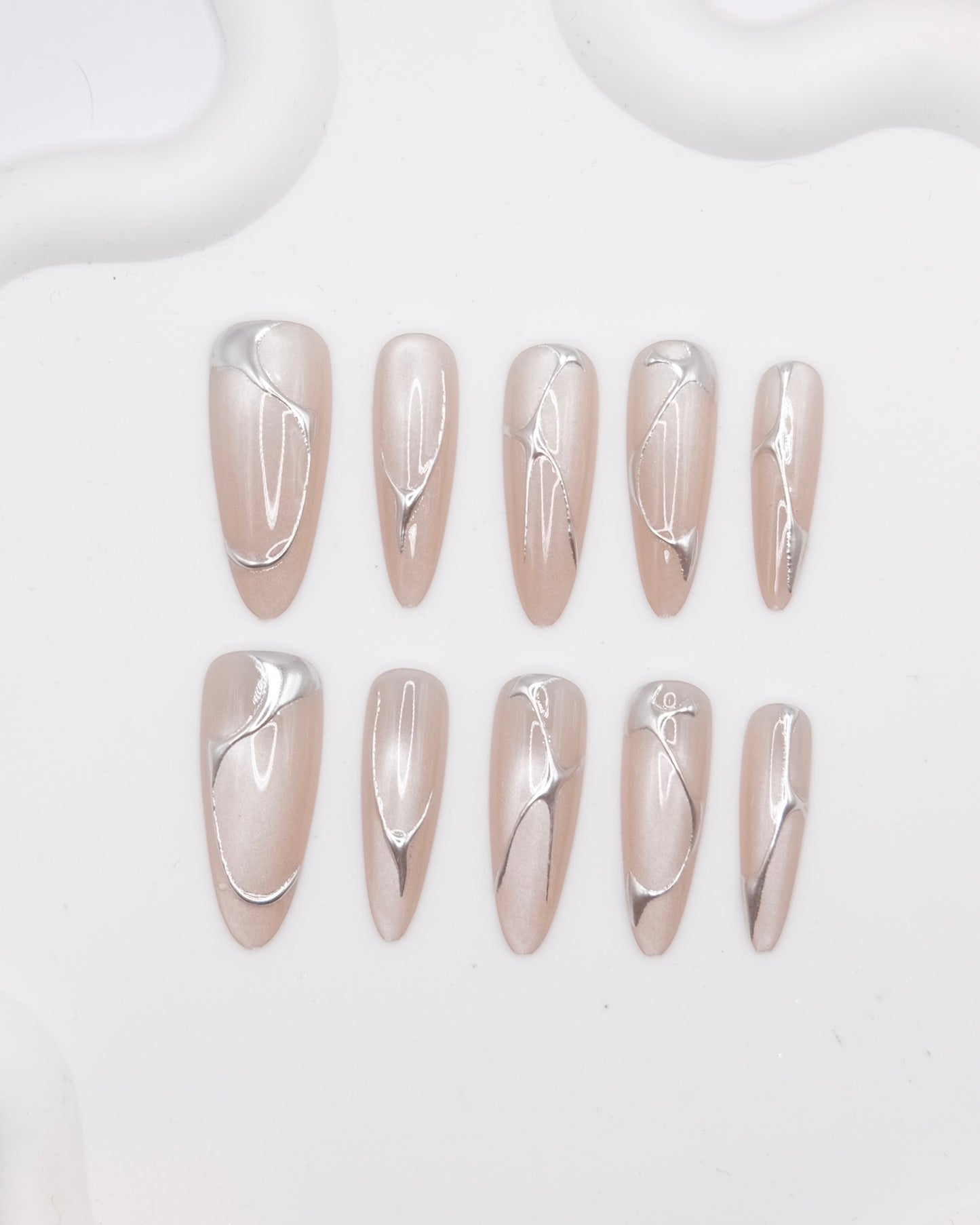 Long Oval Nude Cat Eye Elegant Luxe Press-On Nails