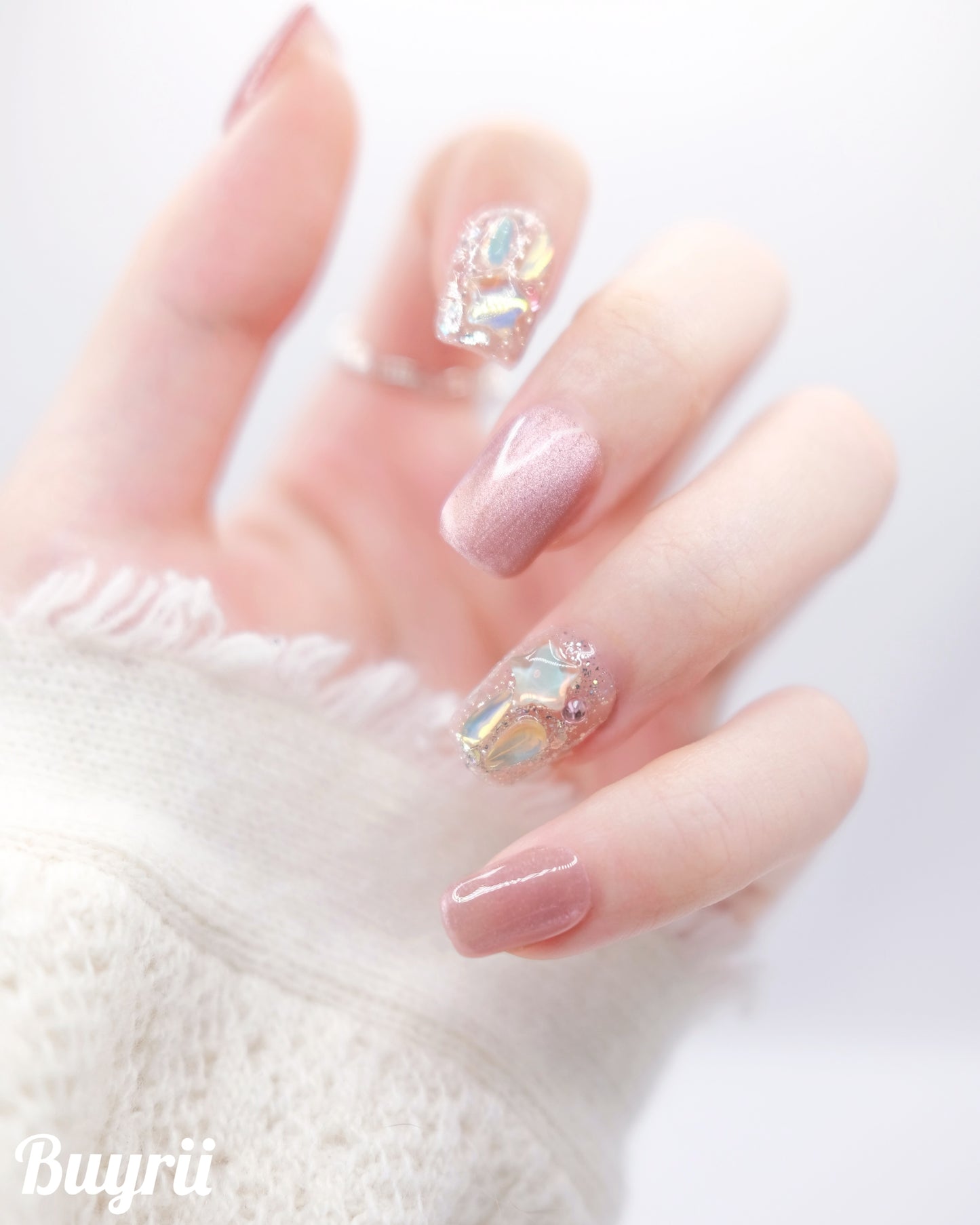 Short Coffin Pink & Gold Cateye With Diamond Press On Nails