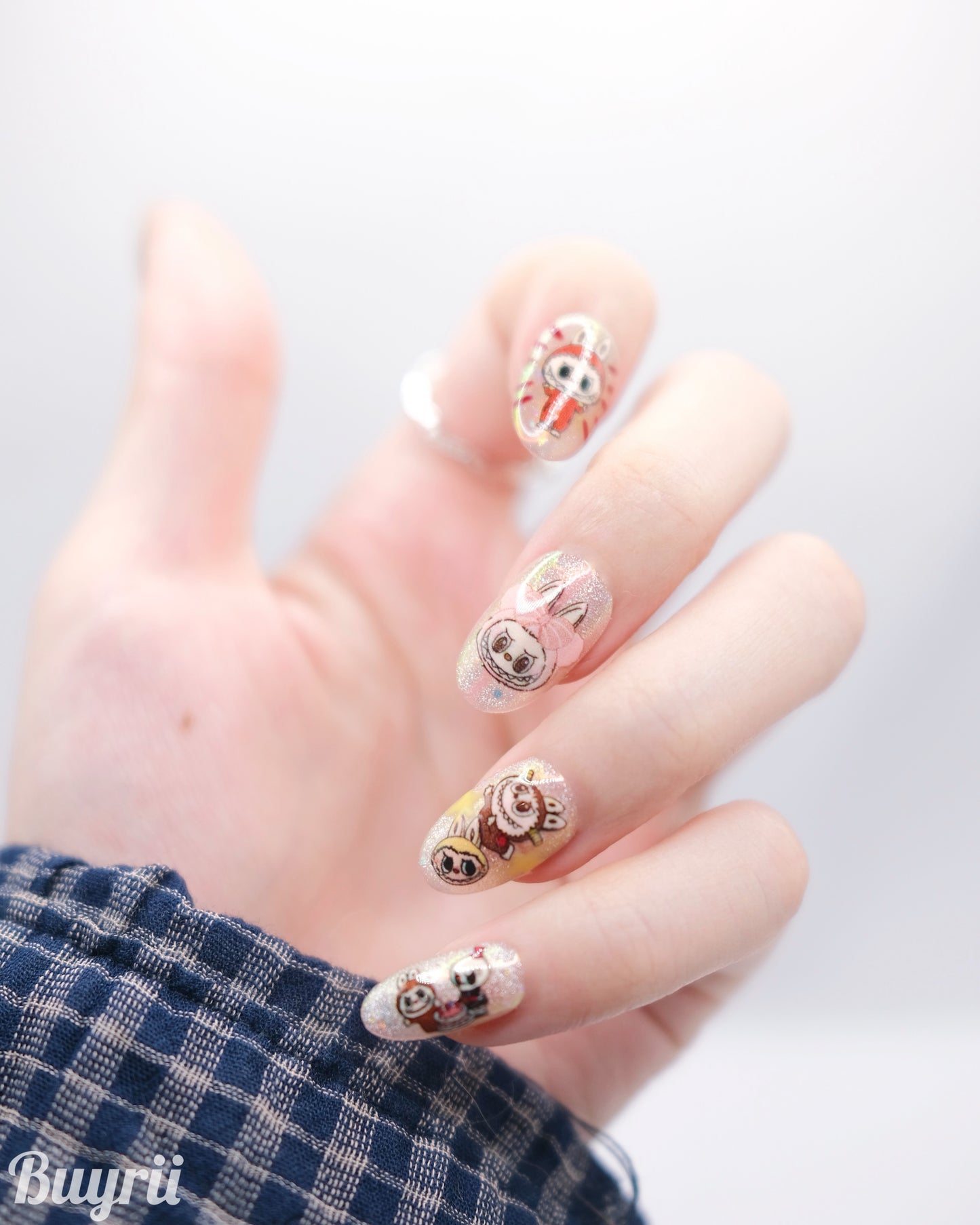 Short Oval Cateye Light Pink LABUBU Press On Nails