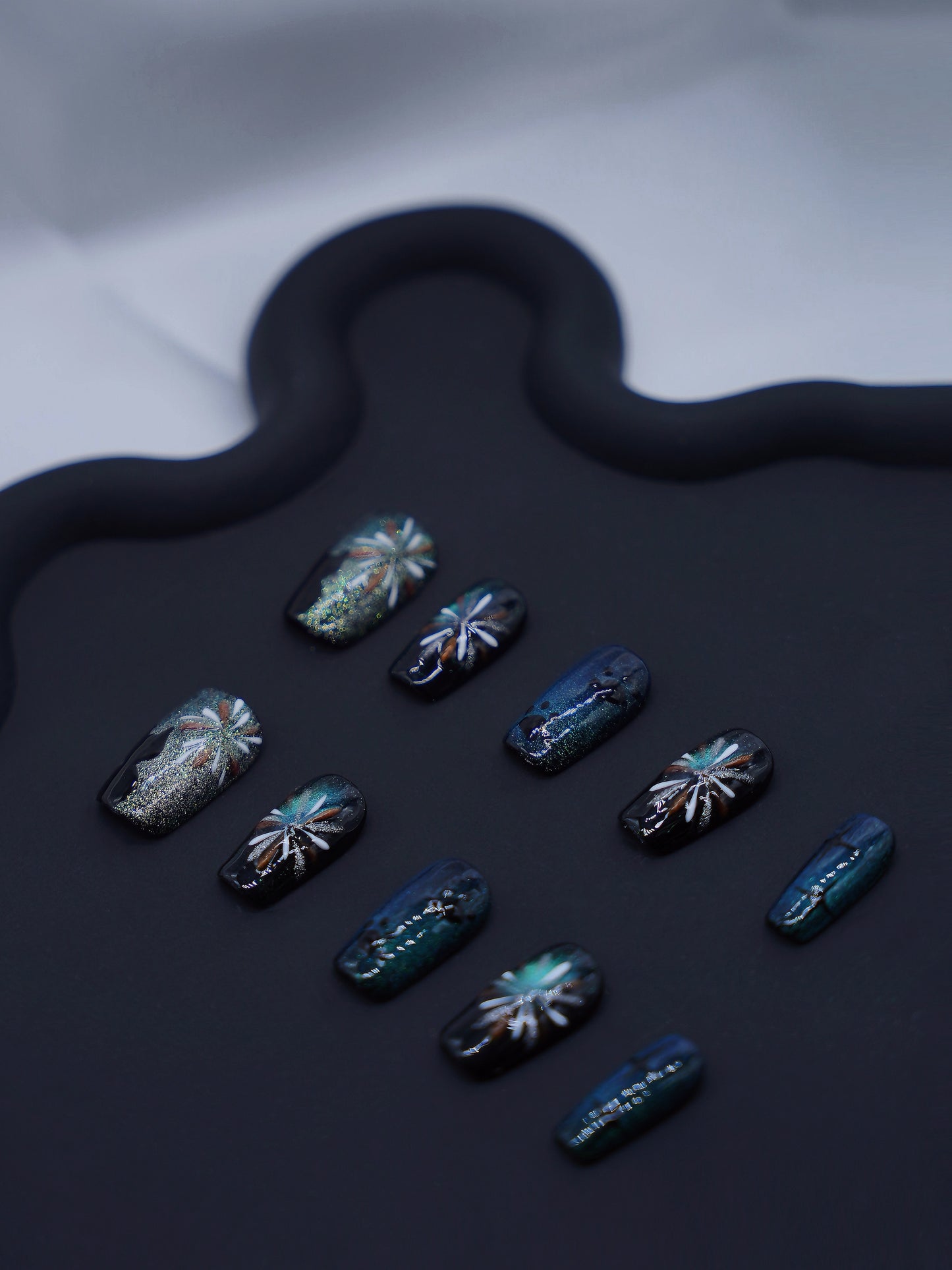 Mid-Long Coffin Cateye Shiny Fireworks & Black Kitty Press On Nails