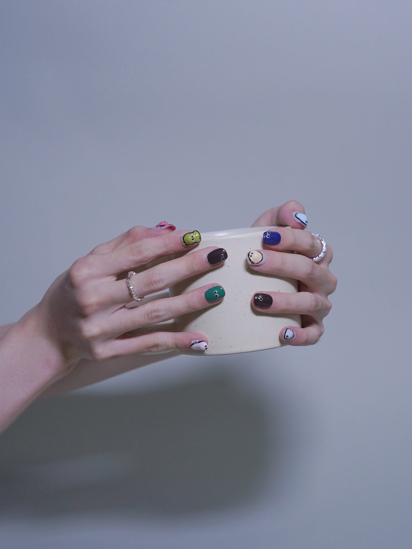 Short Rounded Colorful Cute Eyes Press On Nails