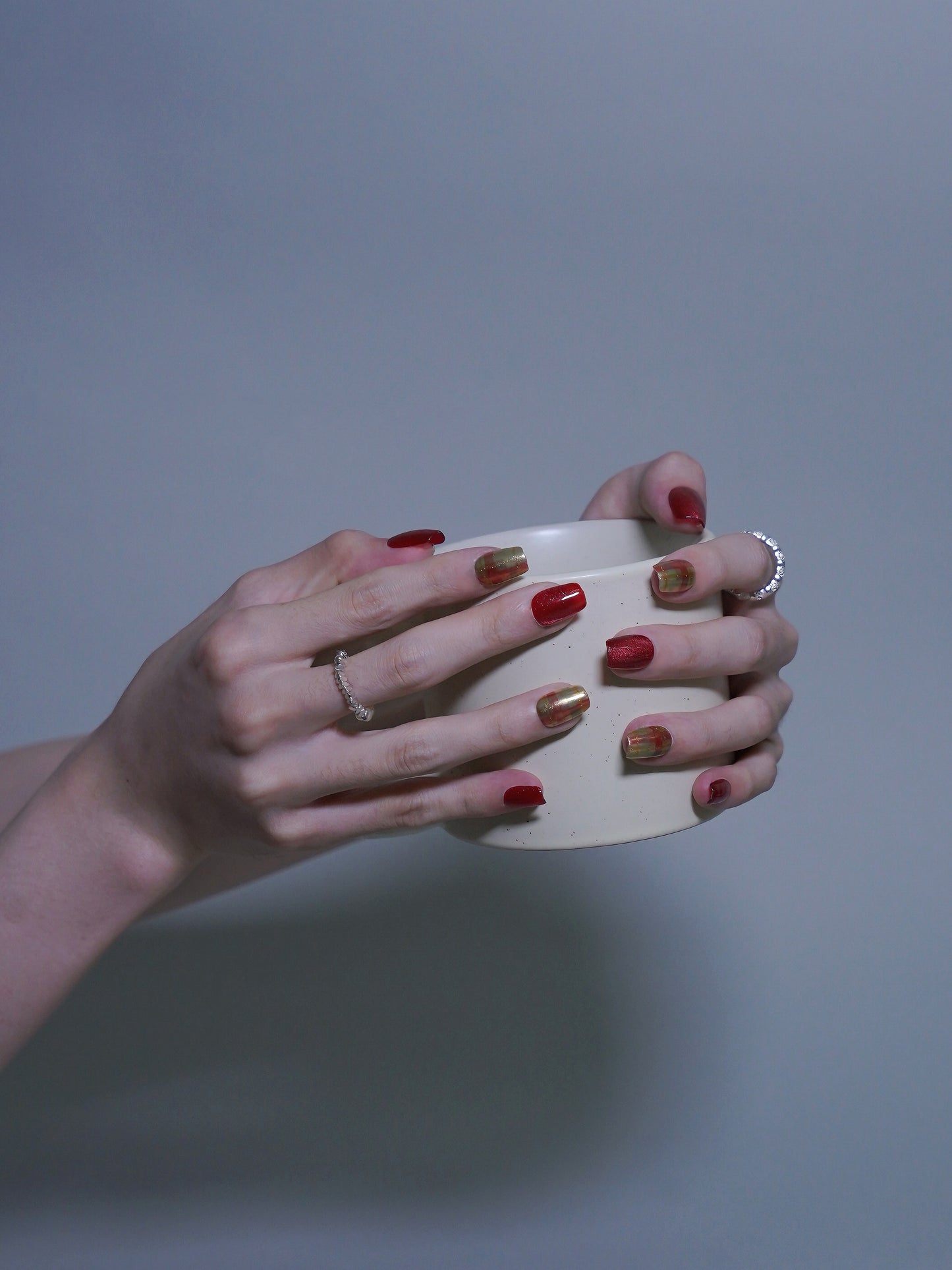 Mid-Long Coffin Cateye King Crimson Press On Nails