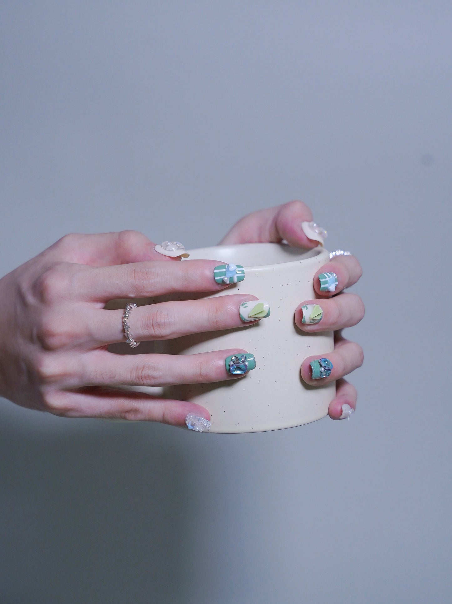 Short Rounded 3D Cute Accessories & Summer Time Press On Nails