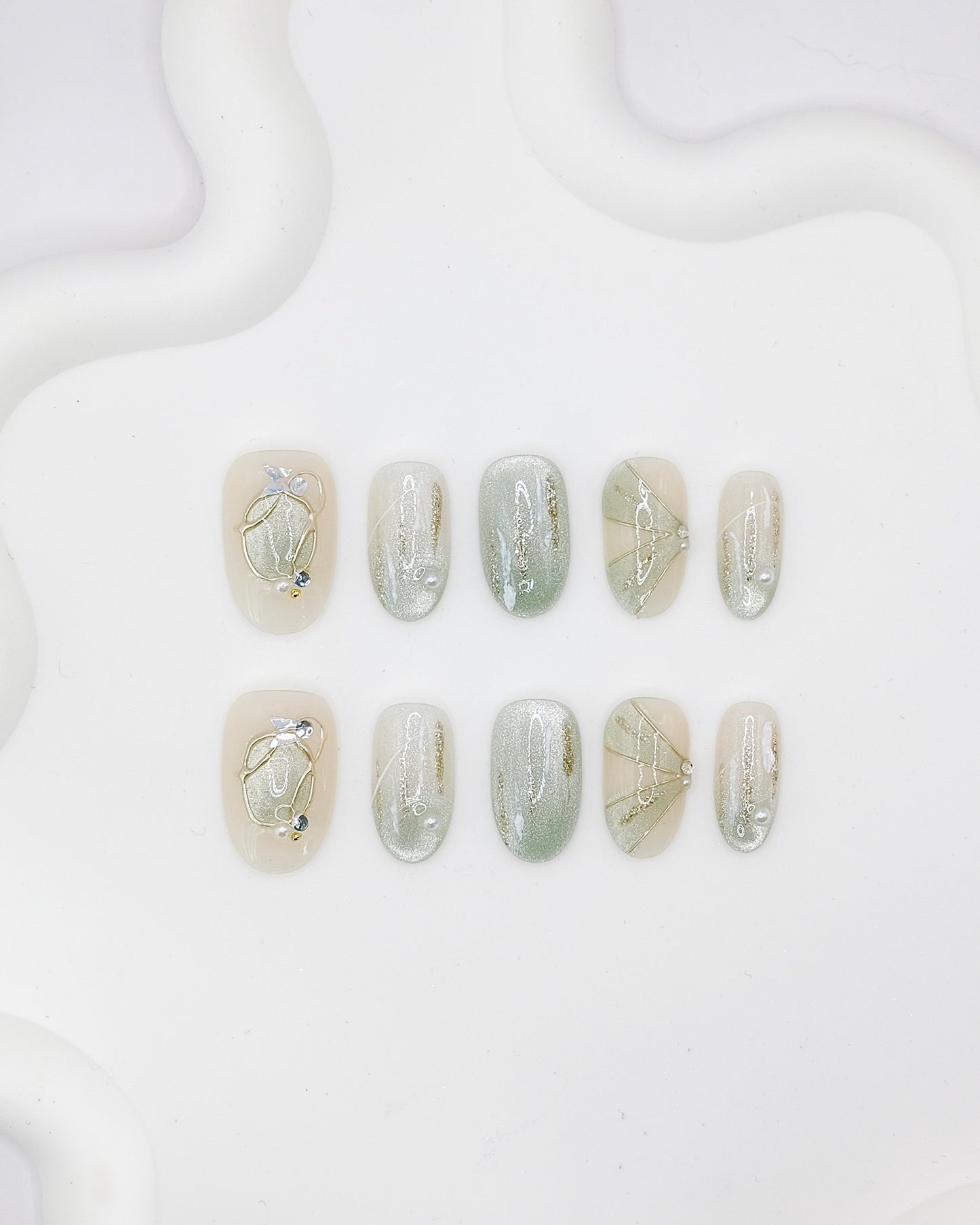 Mid-Long Oval Summer Lake Time Press On Nails