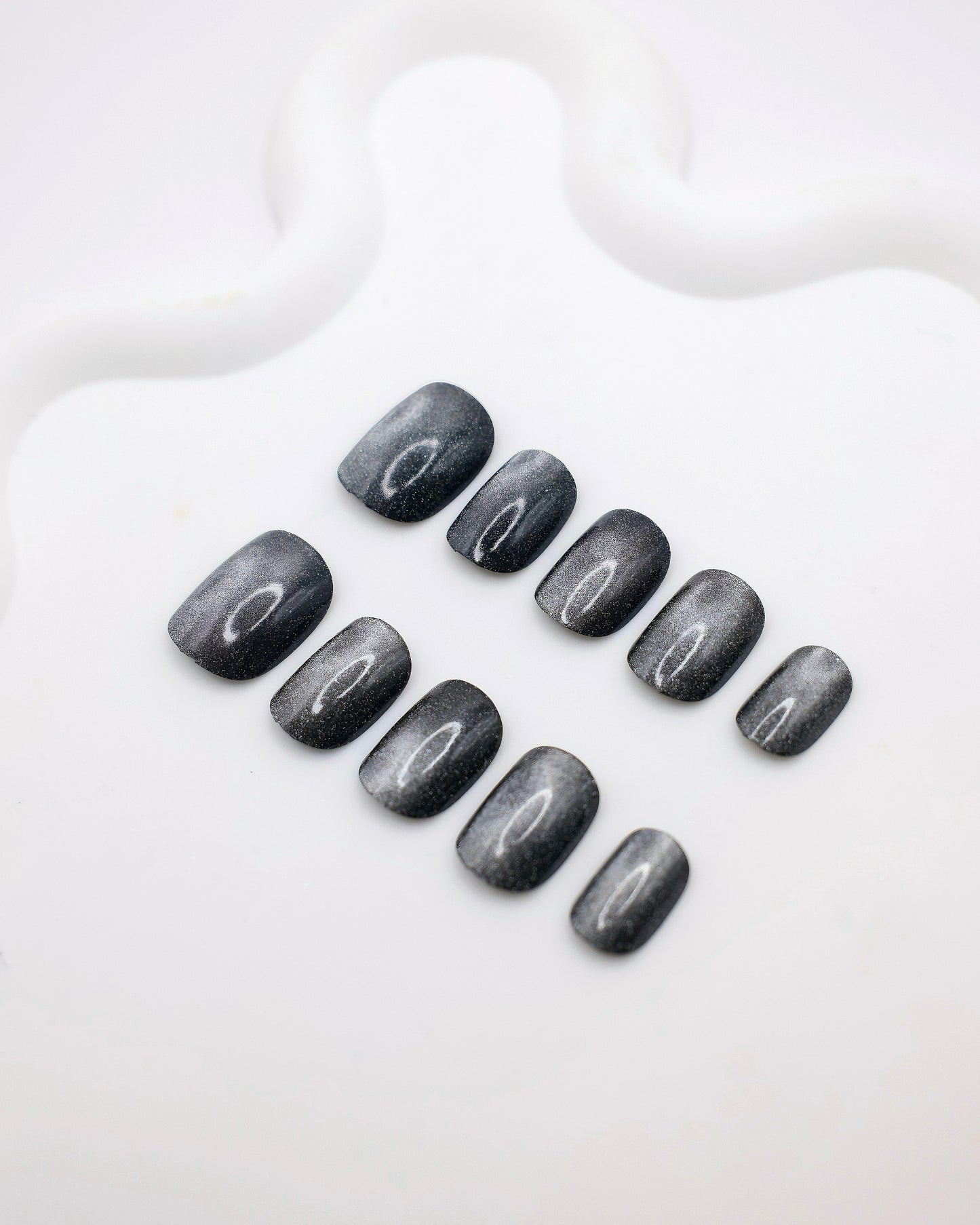 Short Rounded Cateye The Dark Side of The Moon Press On Nails