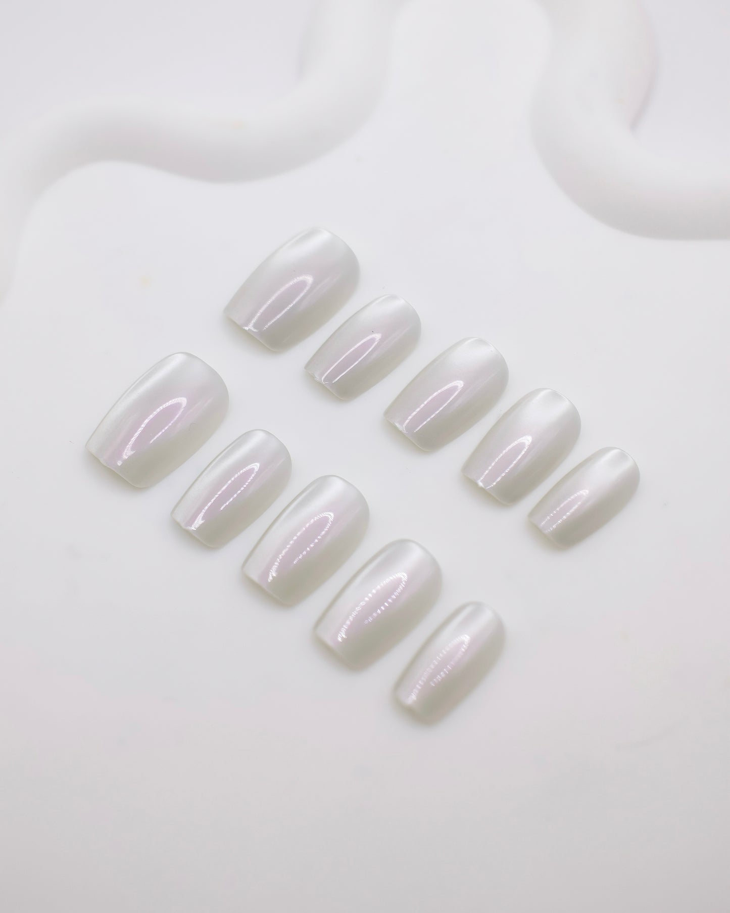 Short Coffin Cateye Pearl White Press On Nails