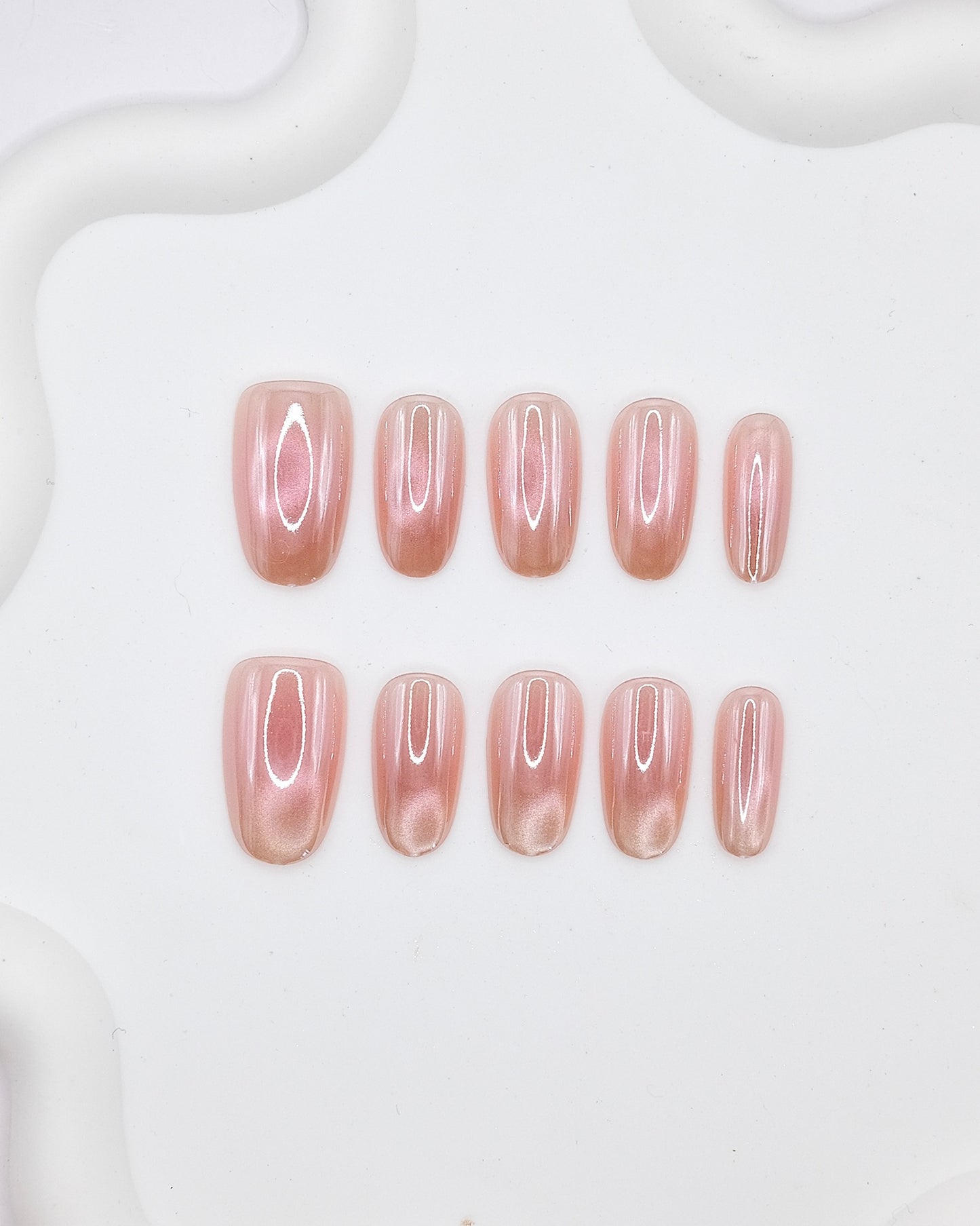 Short Oval Pink Glazed Cat-Eye Press On Nails