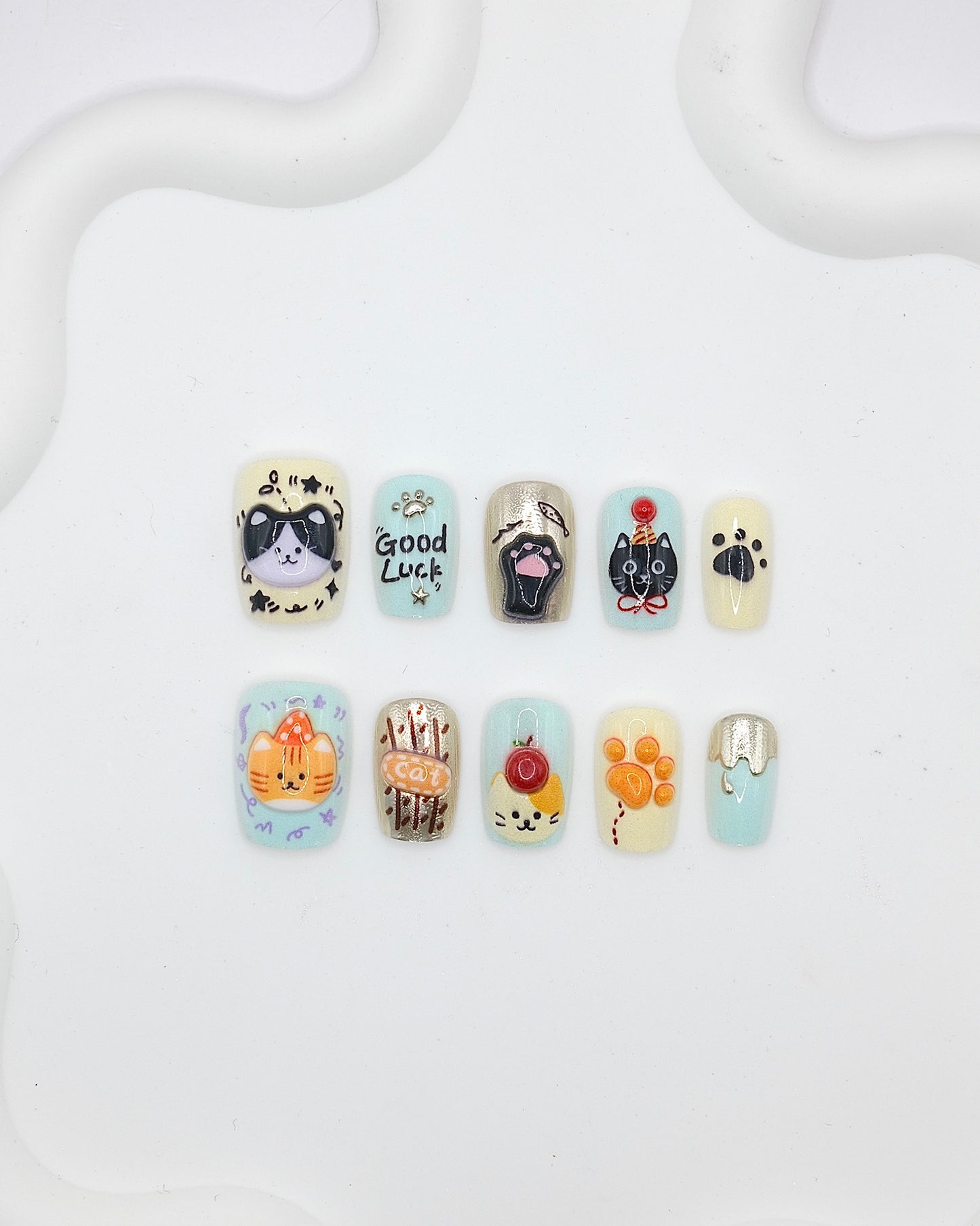 Short Coffin 3D Lucky Cat Paw Press On Nails