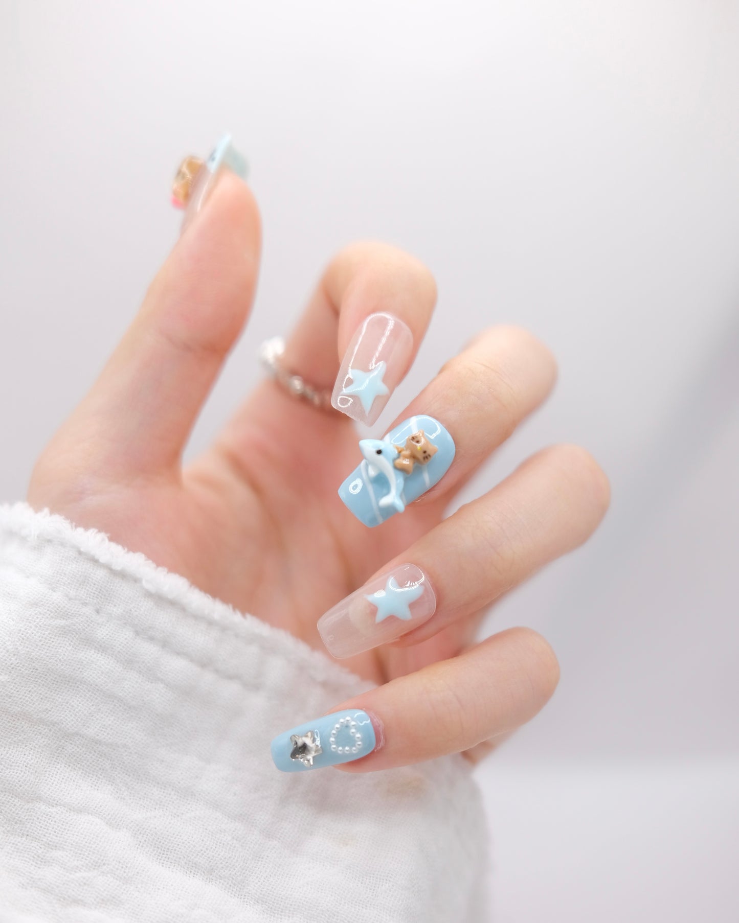 Mid-Long Coffin Blue Summer Hello Kitty Press On Nails