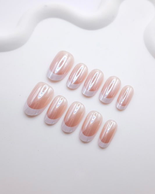 Mid-Long Oval Nude Pearl Chrome French Press On Nails