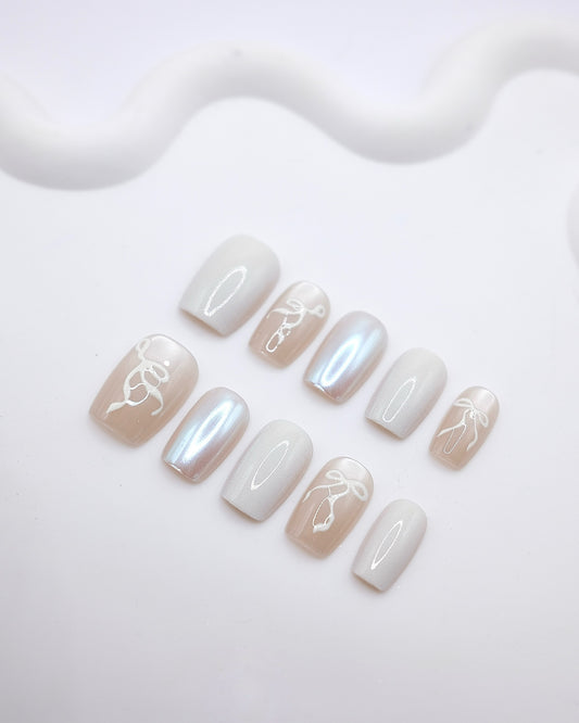 Short Coffin 3D White Pearl Bow Press On Nails