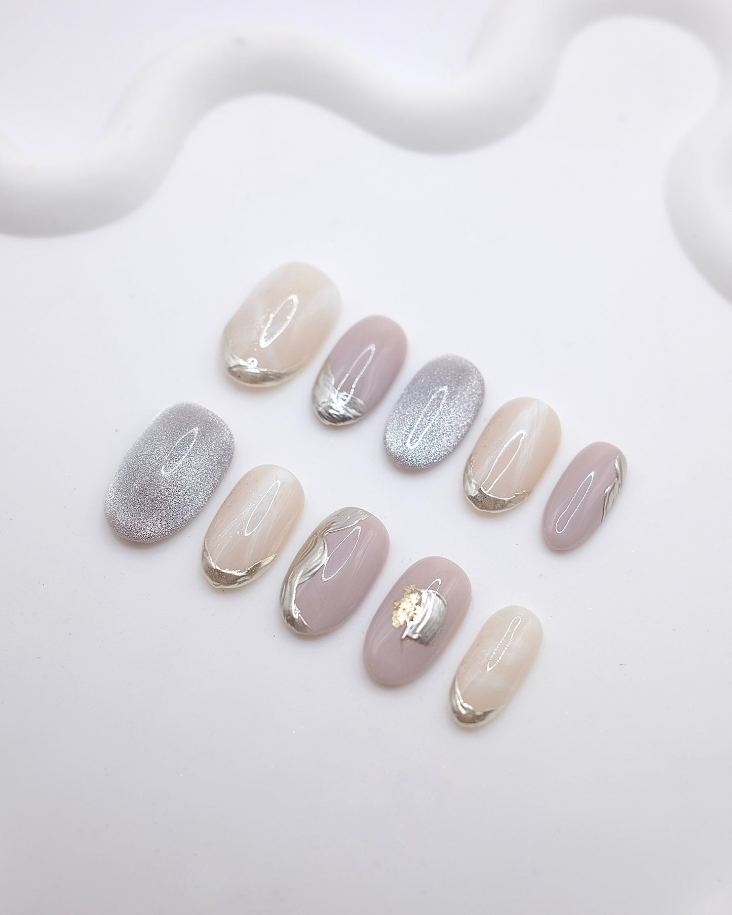 Mid-Long Oval Nude Silver Chrome Marble Press On Nails