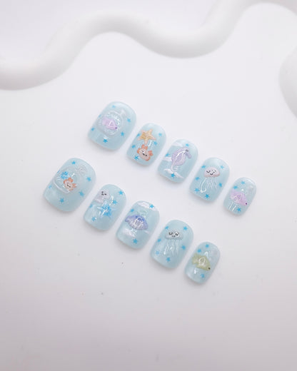 Short Rounded 3D Blue Ocean Sea Animal Press On Nails