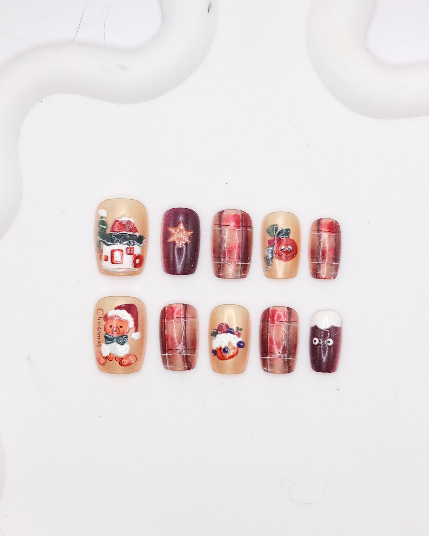 Short Coffin Winter Christmas Santa Press On Nails