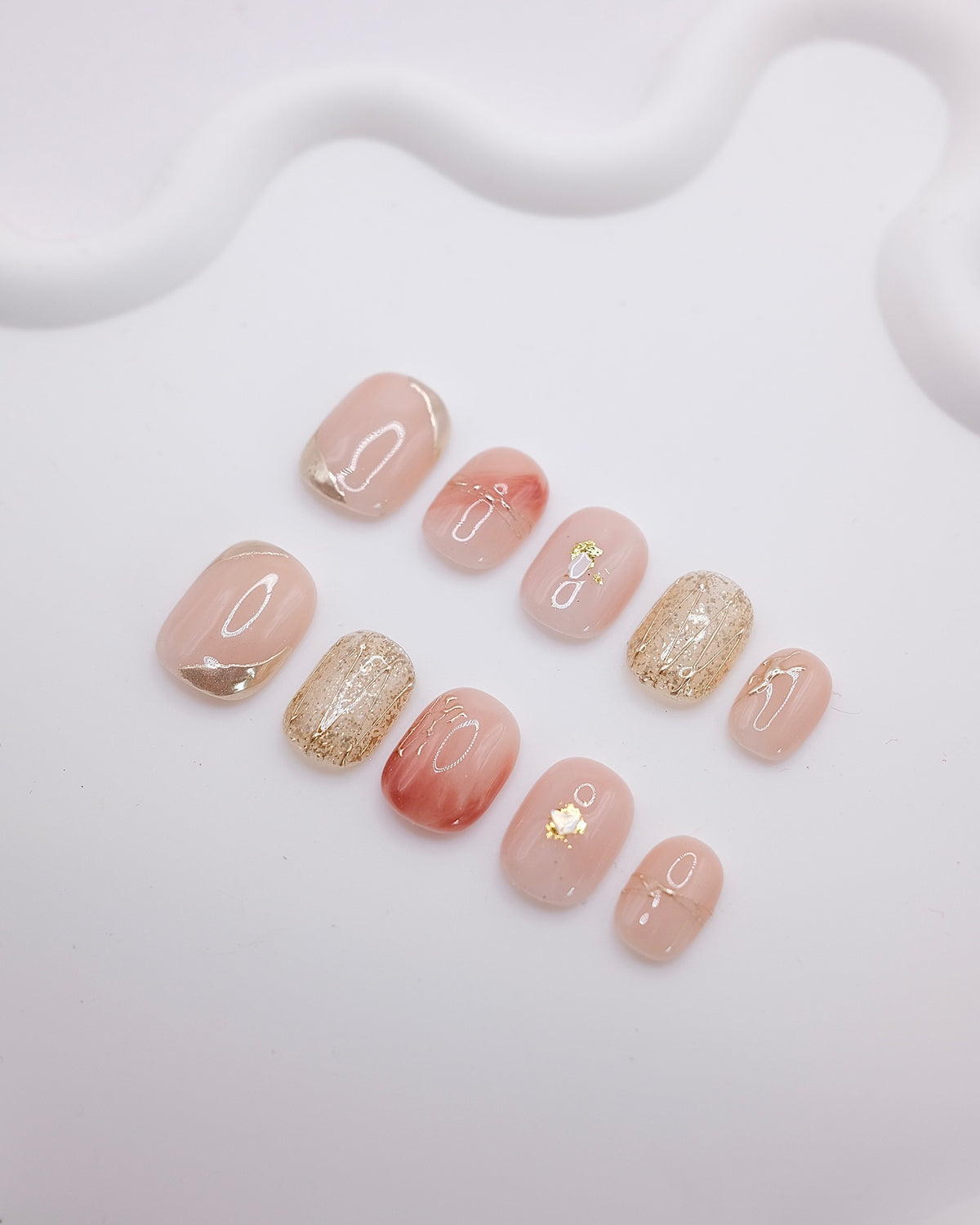 Short Rounded Nude Pink Gold Foil Glitter Press On Nails