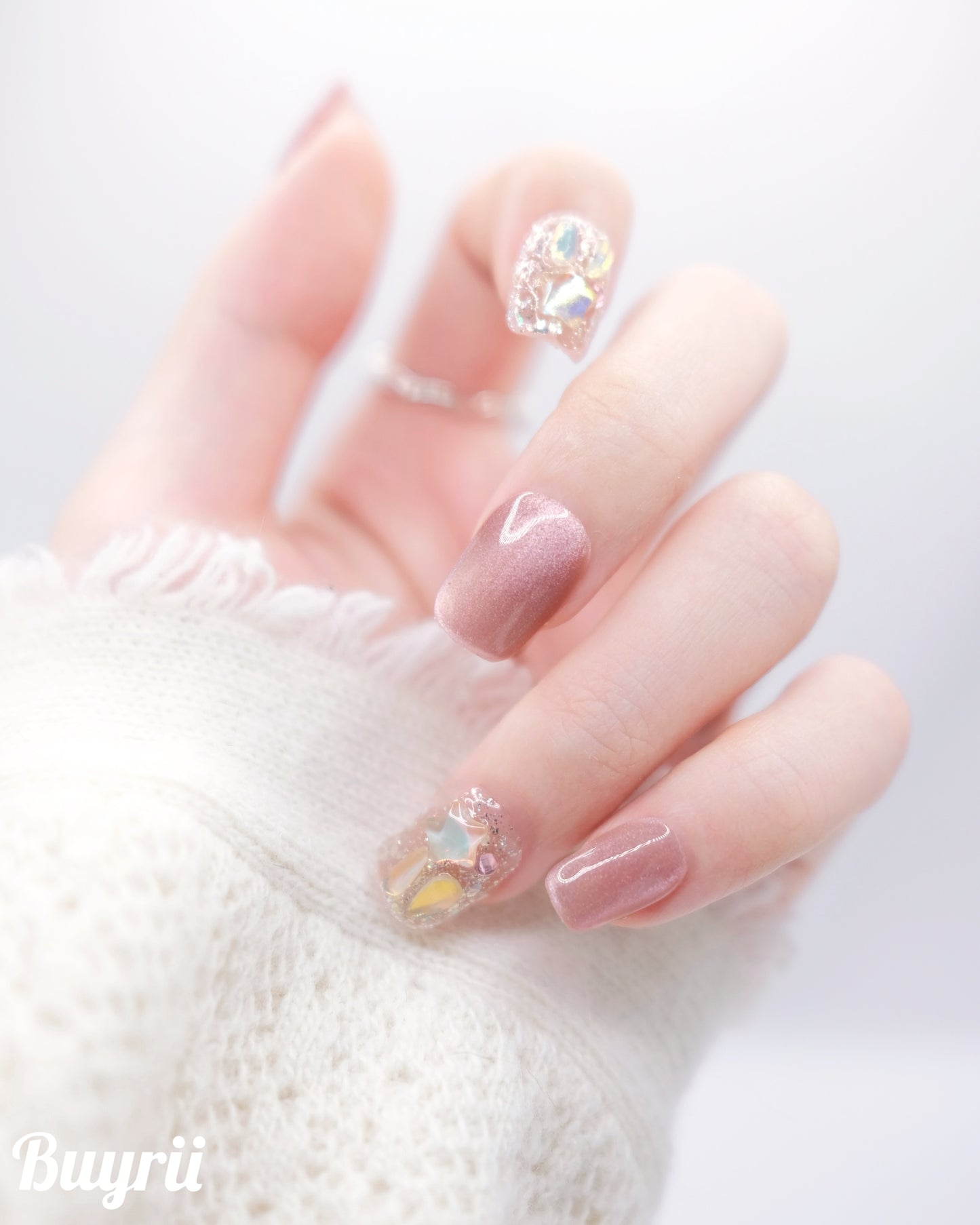 Short Coffin Pink & Gold Cateye With Diamond Press On Nails
