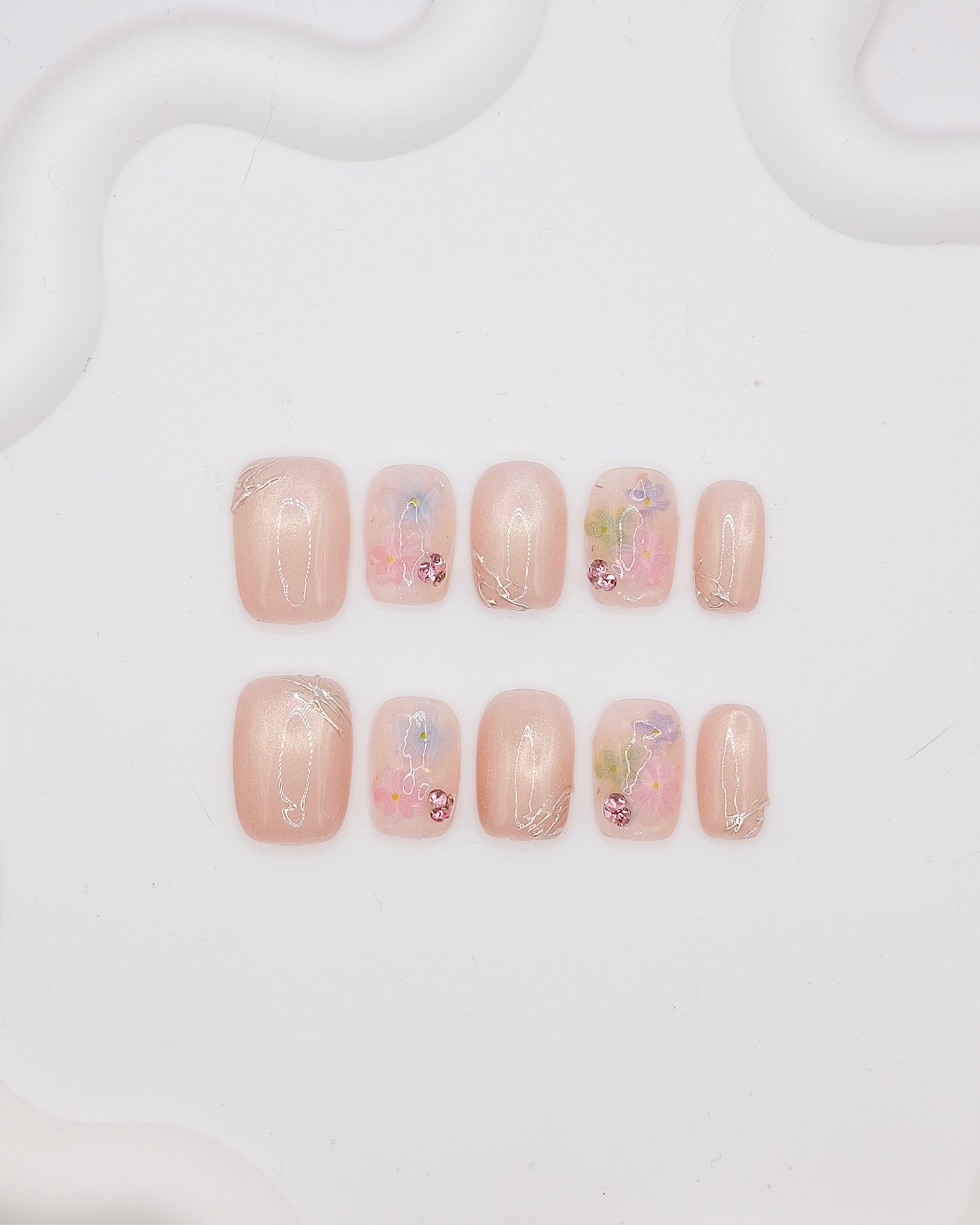 Short Coffin Dreamy Pink Cateye Diamond Press On Nails