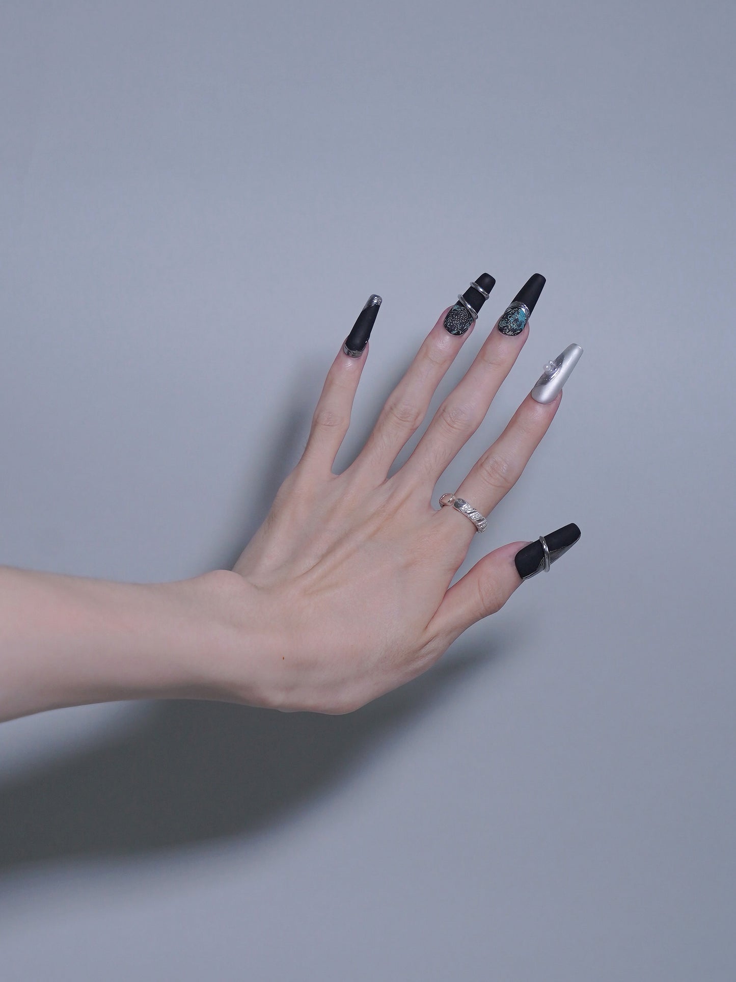 Extra Long Coffin Matte Black & Embossed Line Press On Nails