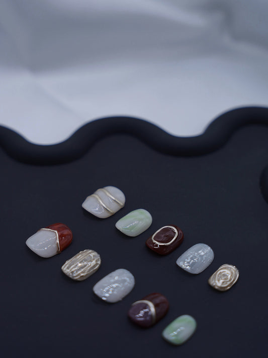 Short Rounded Colorful Embossed Line Press On Nails