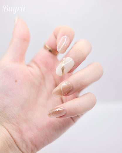 Short Oval White & Gold Embossed Flower Press On Nails