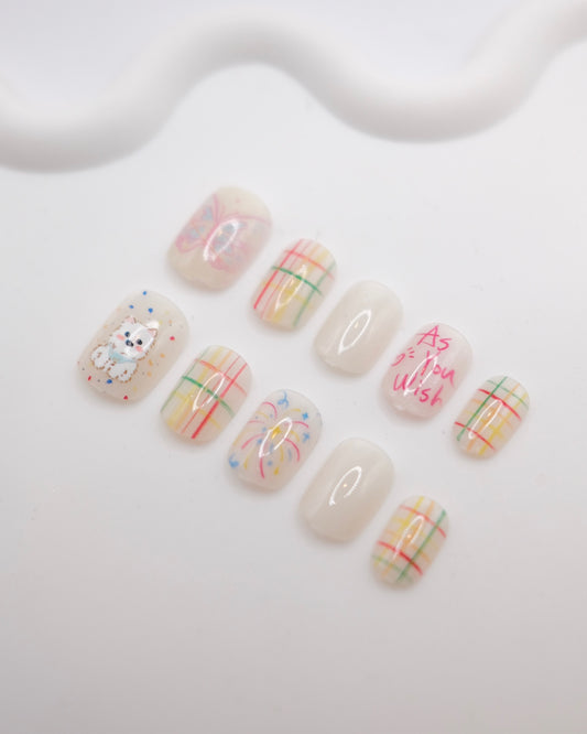Short Rounded Colorful Firework Bear Press On Nails