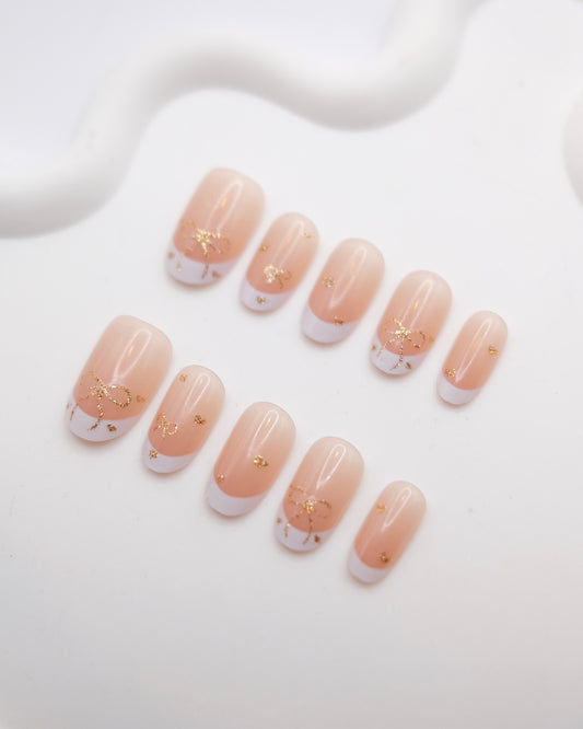 Short Oval Nude Color White French Manicure Press On Nails