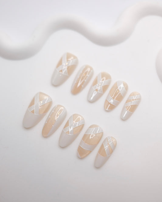 Mid-Long Almond White Ballad Press On Nails