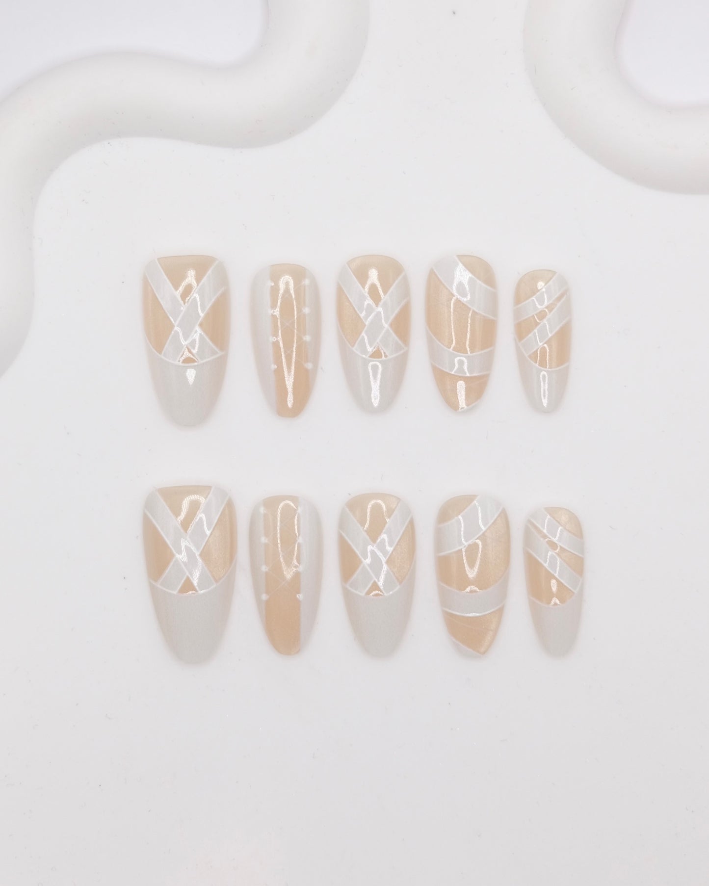 Mid-Long Almond White Ballad Press On Nails