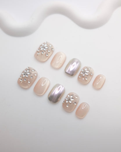 Short Rounded Nude Color Snowflake Diamond Press On Nails