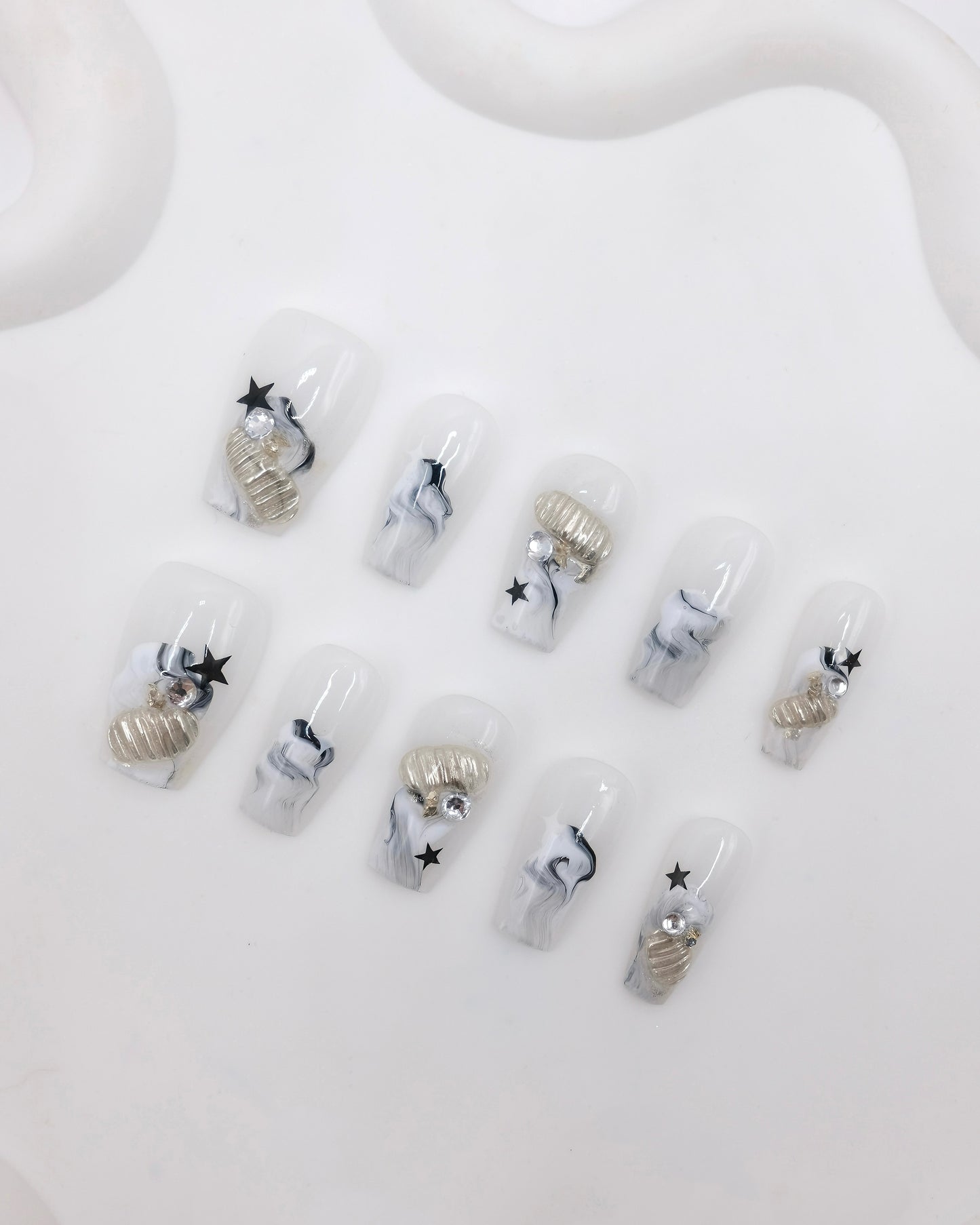 Mid-Long Coffin White Black Star With Diamond Press On Nails