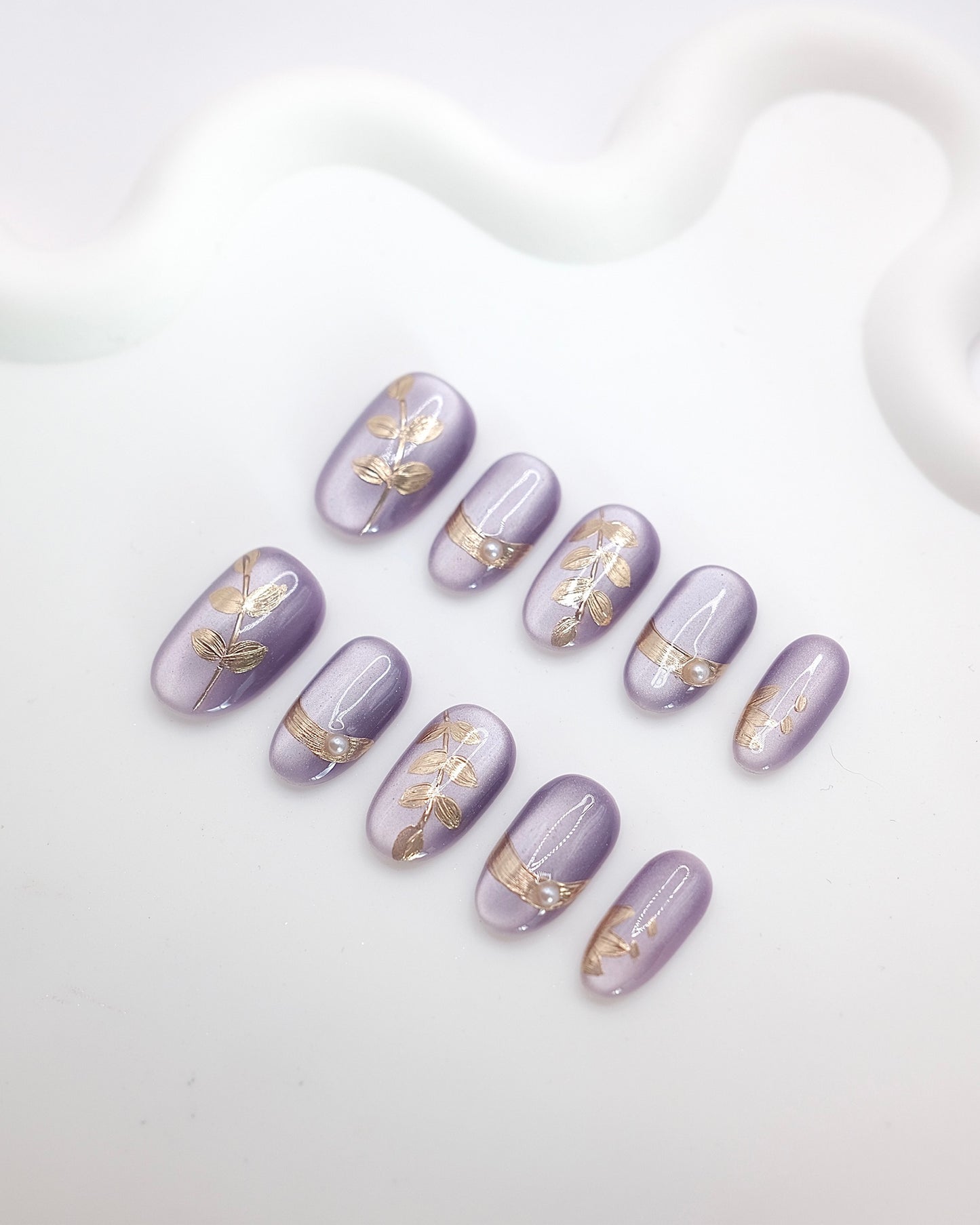 Mid-Long Oval Purple With Golden Blossom Press On Nails