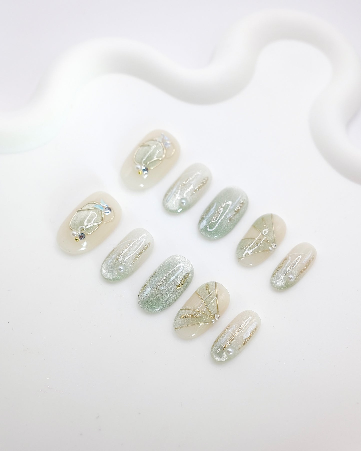 Mid-Long Oval Summer Lake Time Press On Nails