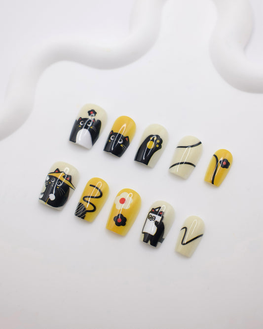 Short Coffin Yellow & Black Kitty Press On Nails